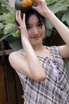 被当替身三年，死遁后战神悔疯了