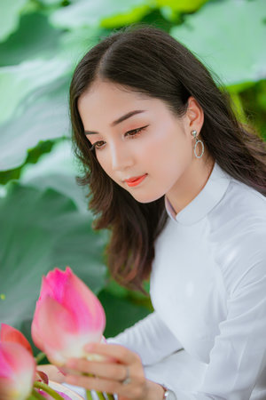 千里荒芜