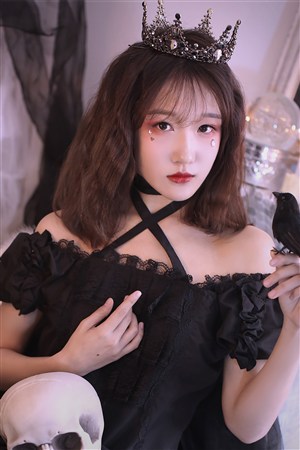恶毒女配快乐开摆，霸总人设崩了