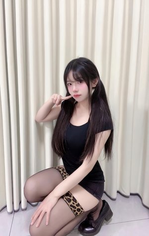 期君碧云上